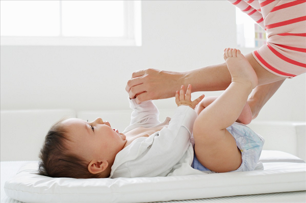 4月龄宝宝手眼协调能力感统训练方法
